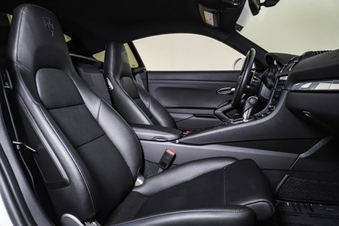 Certified 2018 Porsche 718 Cayman S image 15