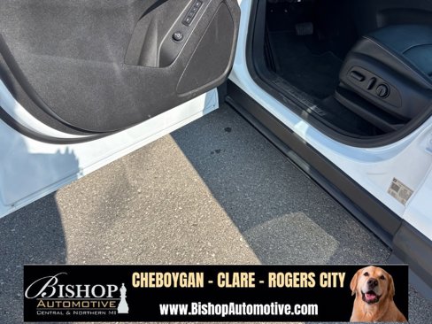 Used 2020 Chevrolet Equinox Premier image 25