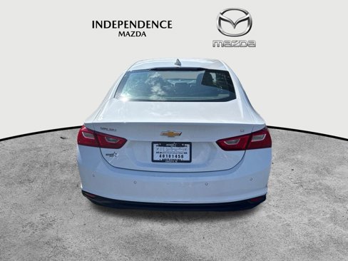 Used 2024 Chevrolet Malibu LT image 4
