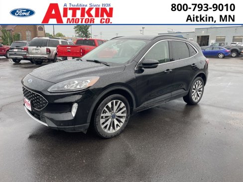 Used 2020 Ford Escape Titanium image 1