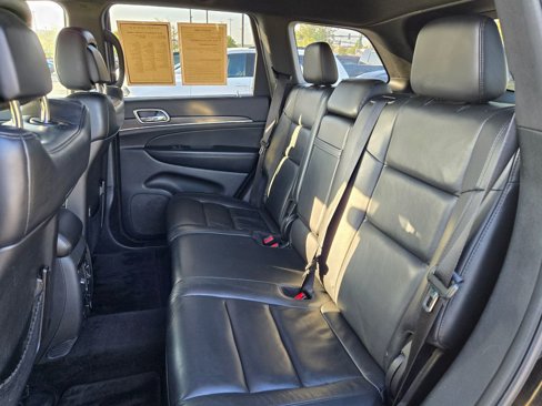 Used 2018 Jeep Grand Cherokee Limited image 28