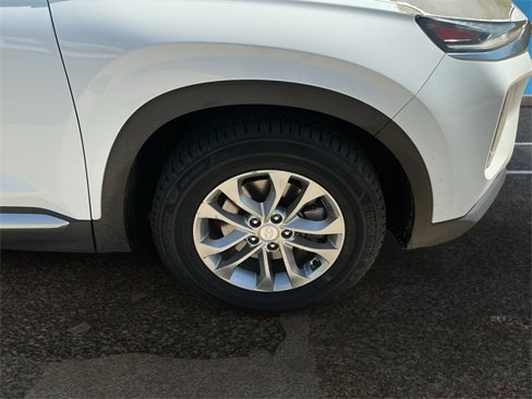 Used 2019 Hyundai Santa Fe SE image 37