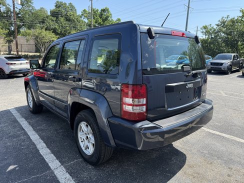 Used 2008 Jeep Liberty Sport image 3