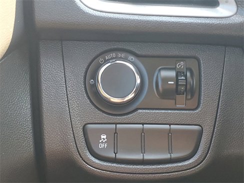 Used 2020 Chevrolet Spark LS image 30