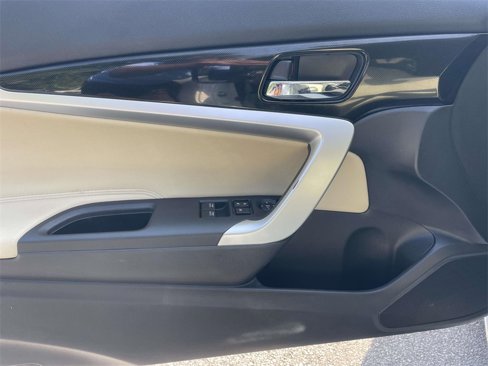 Used 2015 Honda Accord EX-L image 9