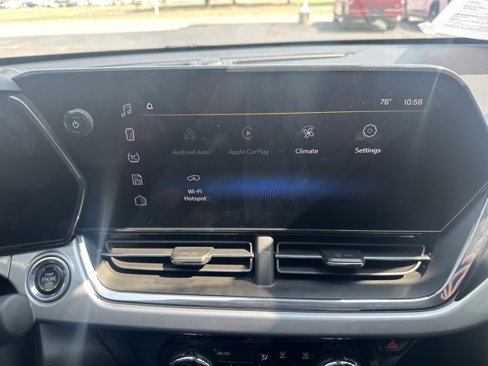 Used 2024 Chevrolet Trax LT image 20