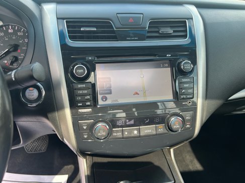 Used 2013 Nissan Altima 2.5 SL image 19