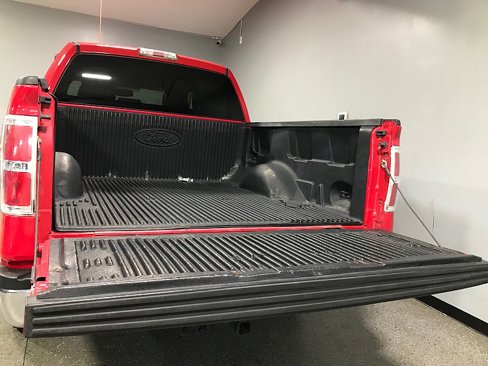 Used 2010 Ford F150 XLT image 28