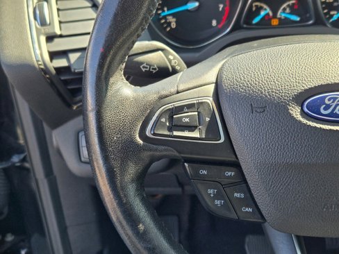 Used 2018 Ford Escape SEL image 29