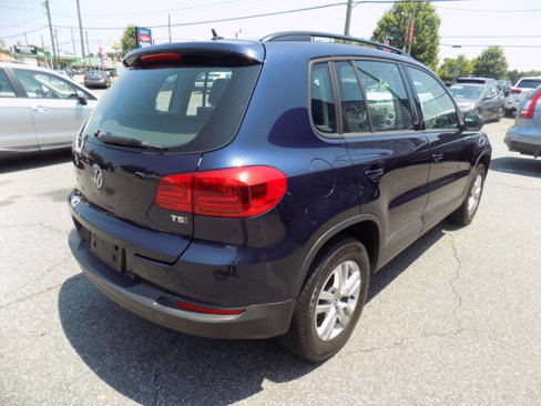 Used 2016 Volkswagen Tiguan S image 6