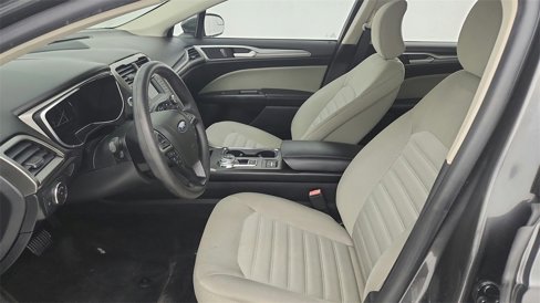 Used 2018 Ford Fusion S image 17
