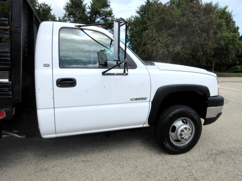 Used 2005 Chevrolet Silverado 3500 2WD Regular Cab image 10