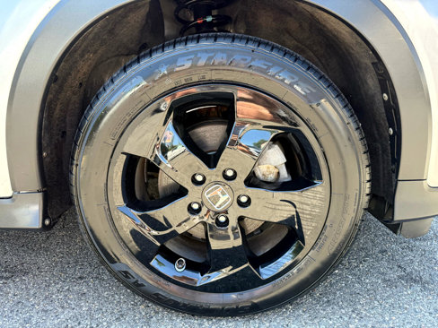 Used 2019 Honda HR-V LX image 25