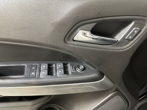 Used 2017 Chevrolet Colorado LT w/ Luxury Package, Chrome image 11
