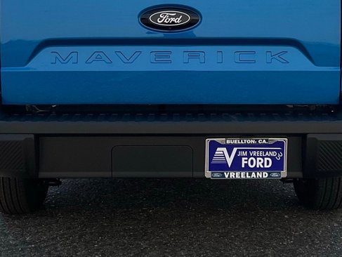 New 2025 Ford Maverick XL image 19