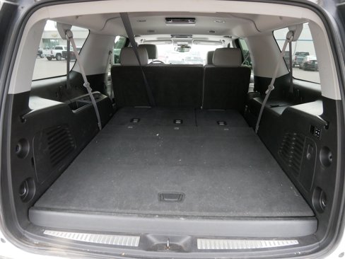 Used 2015 Chevrolet Suburban LT w/ Luxury Package image 18