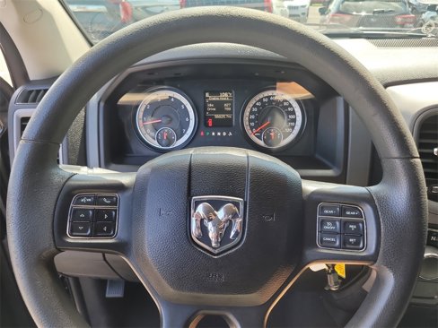 Used 2018 RAM 1500 Express image 21