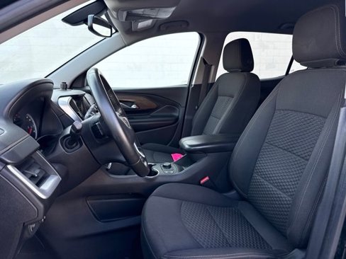 Certified 2018 GMC Terrain SLE w/ Driver Convenience Package image 16