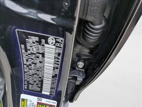 Used 2014 Toyota Corolla LE image 23
