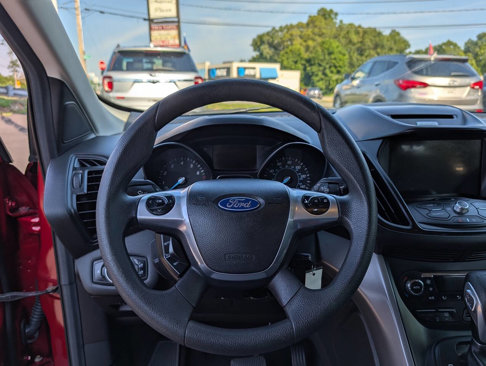 Used 2016 Ford Escape SE w/ Equipment Group 201A image 20