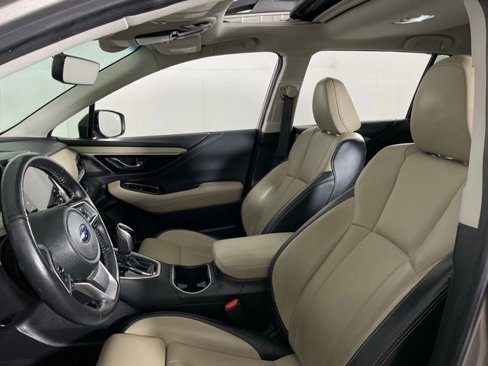 Used 2020 Subaru Outback Limited image 28