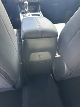 Used 2023 Nissan Sentra SR w/ Trunk Package image 26