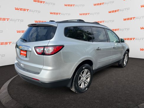 Used 2017 Chevrolet Traverse LT image 5