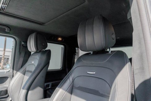 Used 2022 Mercedes-Benz G 63 AMG 4MATIC w/ Seat Comfort Package image 41