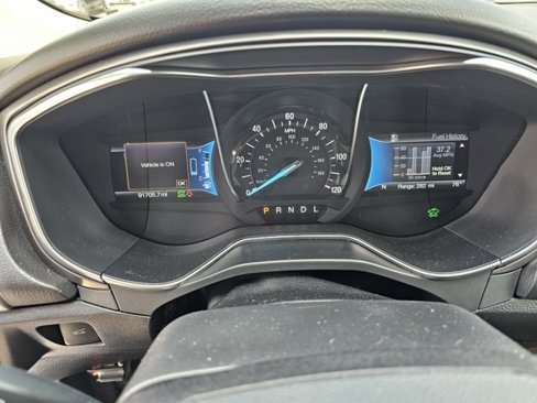Used 2017 Ford Fusion S image 16
