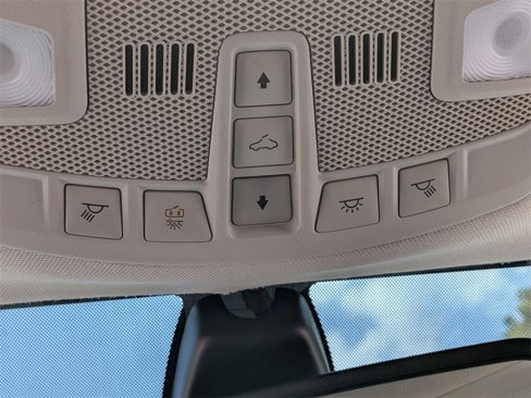 Used 2020 Ford Fusion Energi Titanium image 19