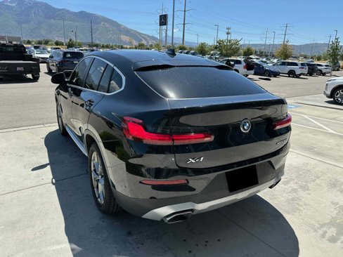 Used 2023 BMW X4 xDrive30i w/ Parking Assistance Package image 9