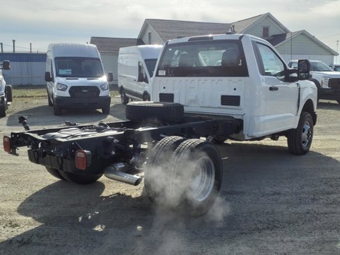 New 2023 Ford F350 XL image 2