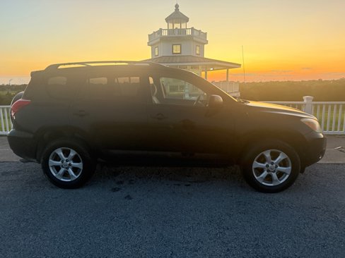 Used 2007 Toyota RAV4 2WD image 4