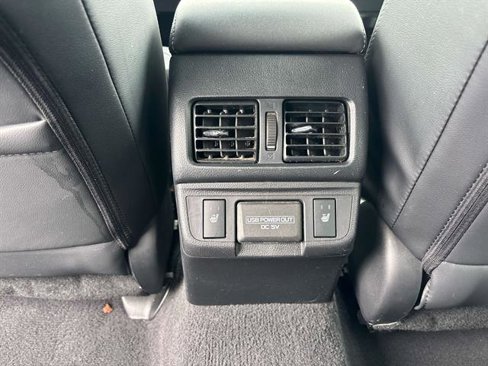 Used 2018 Subaru Outback 2.5i Limited image 9