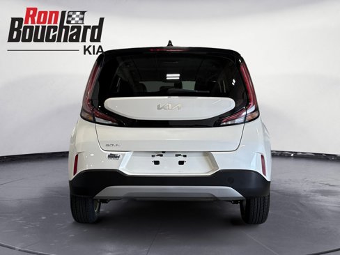Certified 2023 Kia Soul LX w/ LX Technology Package image 3
