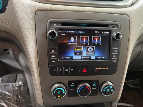 Used 2014 Chevrolet Traverse LS image 28