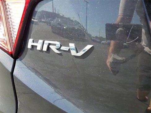Used 2018 Honda HR-V EX image 7