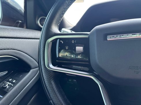 Used 2021 Land Rover Range Rover Evoque R-Dynamic S image 32