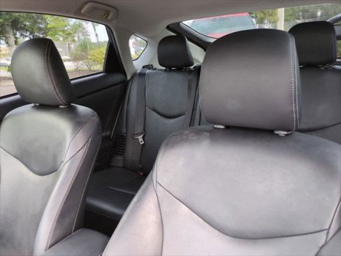 Certified 2015 Toyota Prius Four image 8