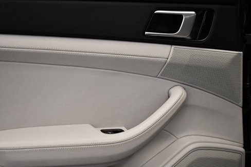 Certified 2018 Porsche Panamera 4S image 42