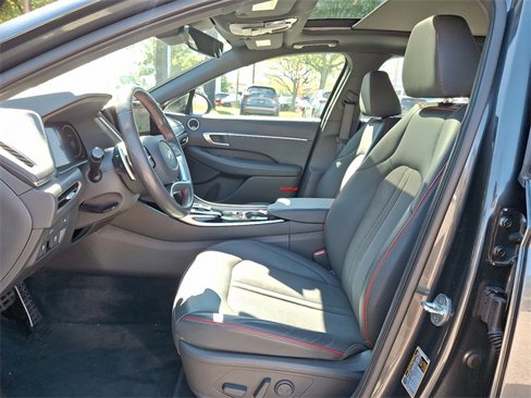 Used 2023 Hyundai Sonata SEL Plus image 13