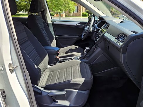 Used 2024 Volkswagen Tiguan S image 15