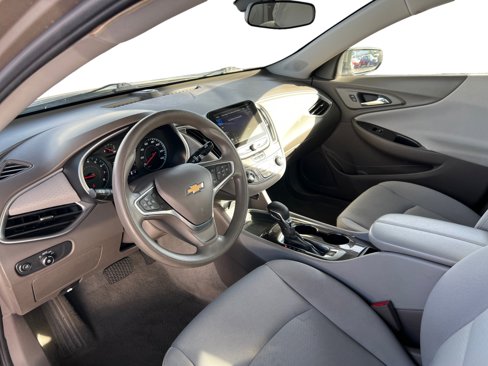 Used 2022 Chevrolet Malibu LT image 9