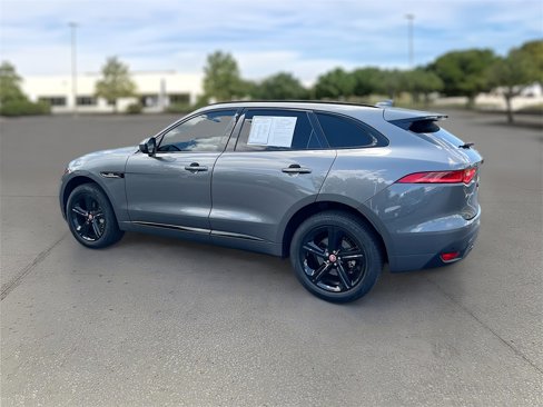 Used 2019 Jaguar F-PACE R-Sport image 5