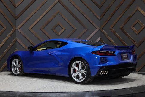 Used 2022 Chevrolet Corvette Stingray Premium Cpe w/ Z51 Performance Package image 2