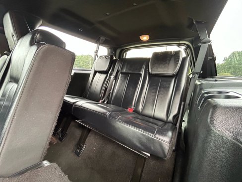 Used 2015 Ford Expedition EL XLT w/ Equipment Group 202A image 31