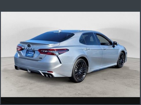 Used 2024 Toyota Camry XSE image 3