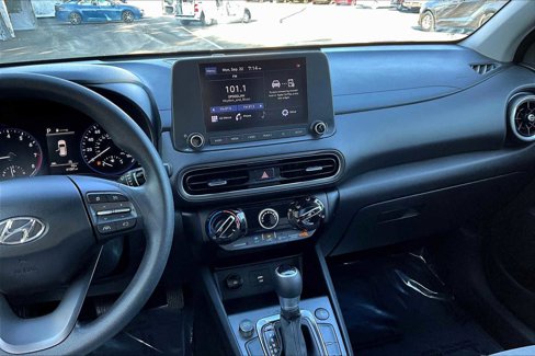 Used 2022 Hyundai Kona SEL image 6