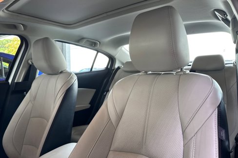 Used 2018 MAZDA MAZDA3 Grand Touring w/ Premium Equipment Package image 23