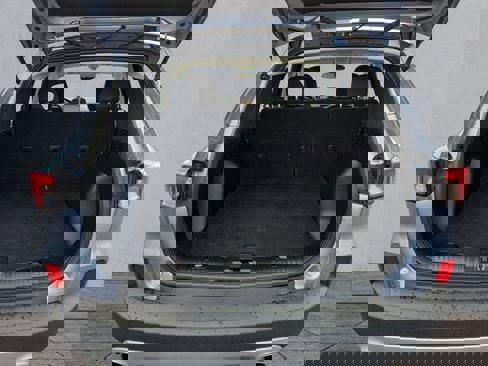 Certified 2022 Ford Escape SE w/ Cold Weather Package image 25